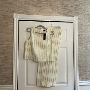 NWT - Banana Republic Suit. Tank (Size M) and Wide-Leg Crop Bottoms (Size 10)